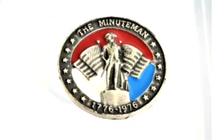 The Minuteman 1776-1976 bicentennial Medal Red White Blue Enamel U.S.A. - Picture 1 of 3