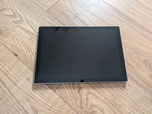 Microsoft Surface Pro 4 Core i5 6300U 2.40GHz 4GB 128GB 12" 2736x1824 No Power - Picture 1 of 6