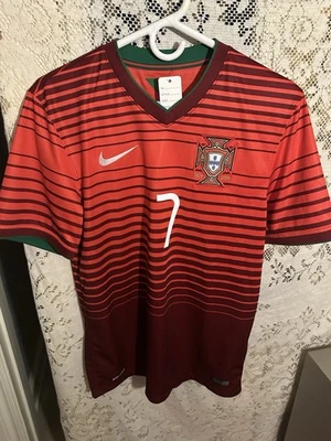 Camiseta de fútbol Nike Portugal para hombre Ronaldo #7 roja 2014 auténtica Dri-Fit talla S Foto 1 de 4