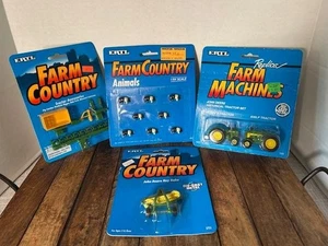 Farm Country JD 4 pc bundle set w/pig #4227, #5665, 4315, 5751 (NIPS) - Picture 1 of 13