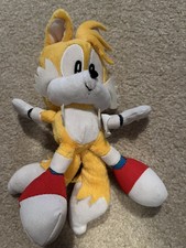 sonic the hedgehog 20th anniversary plush Tails.  Yellow