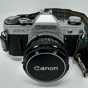 Canon AE-1 Program analoge Kleinbild-Spiegelreflexkamera mit manuellem Fokus und 50 mm F1.8 Objektiv - Bild 1 von 17