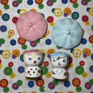 Vintage Anthropomorphic Salt & Pepper Shakers Red Blue Flat Hat Japan - Picture 1 of 4