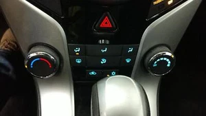 OEM Temperature Control For Cruze Assy 95146207 - Picture 1 of 5