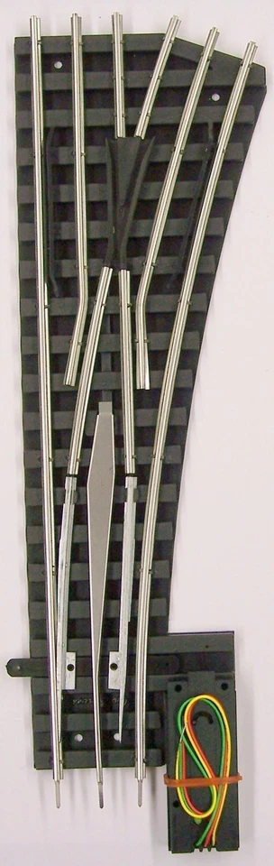 Gargraves 243-RC O O72 Right Hand Remote Control Switch Turnout - Image 1 of 1