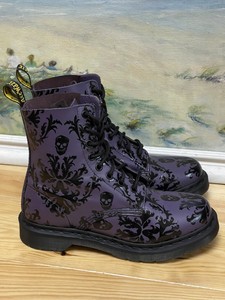 dr martens skull bolsa