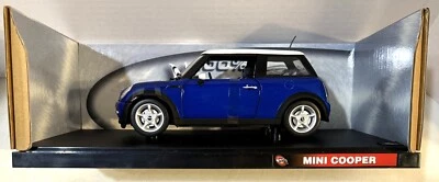 Hot Wheels MINI COOPER 1:18 diecast blue   preowned - Image 1 of 4