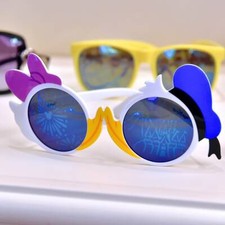 TOKYO DISNEY SUNGLASSES DISNEY RESORT DONALD DAISY DUCK KISS  JAPAN  Free Size 