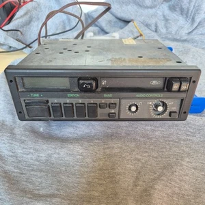 FORD ESRT32PS RETRO CAR RADIO STEREO CASSETTE PLAYER ESCORT FIESTA SIERRA - Picture 1 of 4