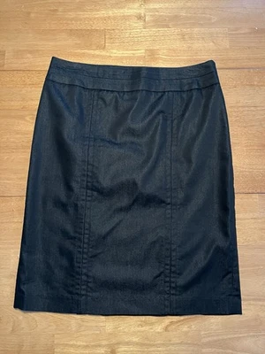 Saia Kenar tamanho 6 preta até o joelho com zíper mistura de algodão costas divididas elegante - Imagem 1 de 4