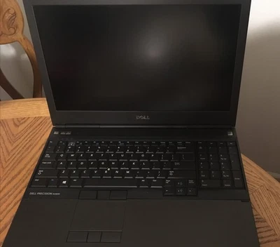 Cargador Dell Precision M4800 Core i7-4710MQ 15,6"" FHD Pantalla 500 GB HDD 8 GB RAM Foto 1 de 4