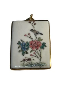 Vintage handbemalter Porzellan Vogel Blume Natur Anhänger Cottagecore Goldrand - Bild 1 von 5