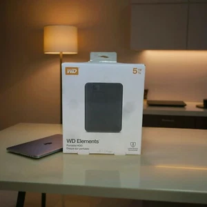 WD Elements Black - HDD esterno portatile da 5 TB - Foto 1 di 8
