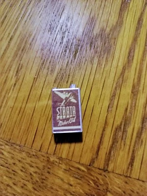 Strata oil can. 1/18 scale garage diorama accessory  - Image 1 of 4