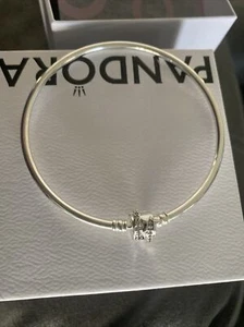 Limited Edition Pandora Moments Sparkling Shooting Star Bangle brand new Genuine - Picture 1 of 4