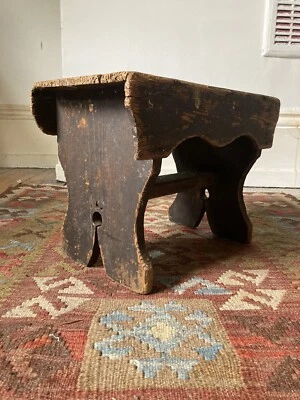 ANTIQUE SWEDISH PINE MILKING STOOL VERNACULAR FOLK ART PLANT STAND RUSTIC — 第 1/4 张图片