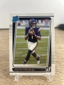 2021 Donruss Justin Fields Rated Rookie #253 Base RC Chicago Bears - Picture 1 of 2
