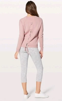 Nuevo con etiquetas Suéter de Lana Lululemon Tied To You Talla 6 Rosa Brumoso Foto 1 de 4