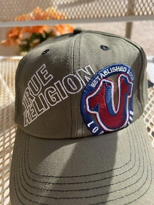 SOMBRERO GORRA TRUE RELIGION BORDADO LOGO NUEVO CON ETIQUETAS $59 VERDE OLIVA Foto 1 de 4