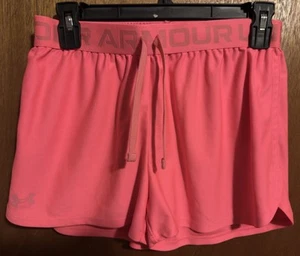 Girl’s Under Armour Shorts L - Picture 1 of 3