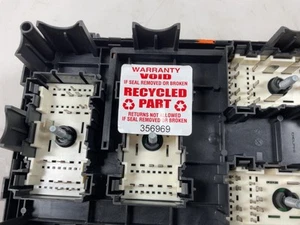 Jeep JL Wrangler JLU OEM TIPM Fuse Box Power Module 68370551AB 2019 143250 - Picture 1 of 16