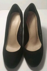 M & S SIZE 3.5 WIDER FIT BLACK FAUX SUEDE COURT SHOES. BH073025B2/19A - Picture 1 of 14