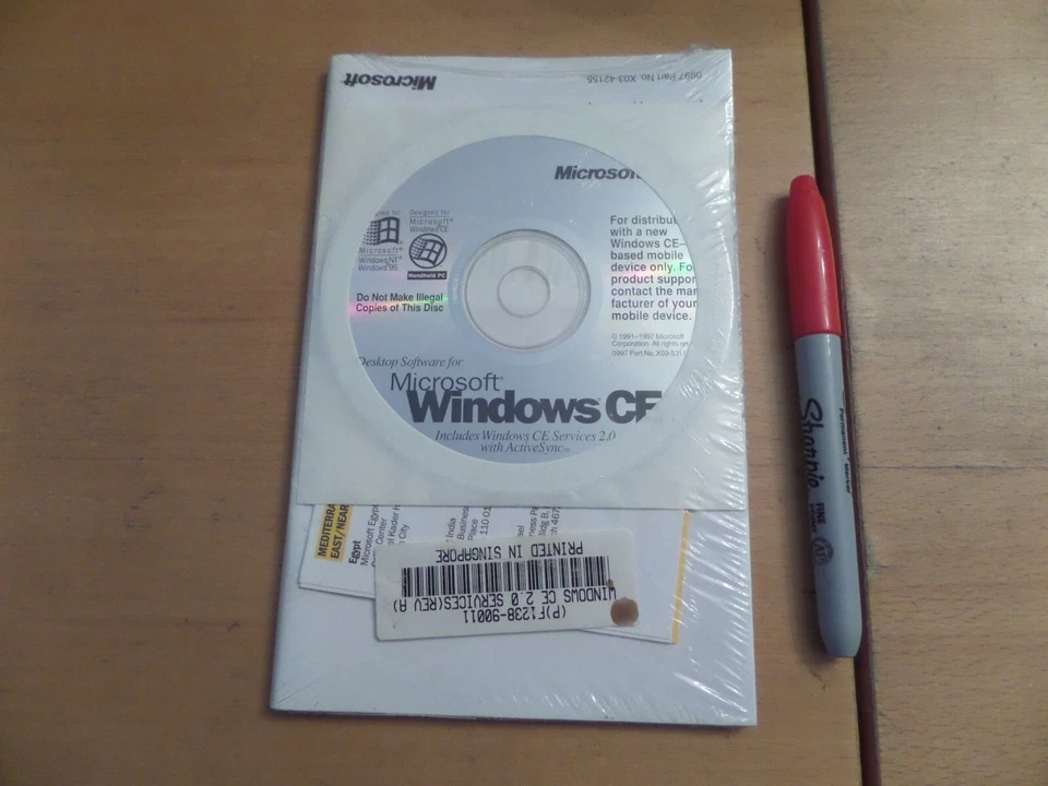 Microsoft Windows CE Services 2.0 with ActiveSync NEW Sealed with booklet & Code - Image 1 of 2