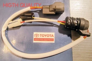 CABLE SOLENOIDE TRANS TOYOTA FORKLIFT 32620-23330-71 CALIDAD OEM - Imagen 1 de 4