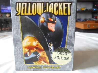Bowen Designs Mini Bust Gold Edition Yellow Jacket Limited Edition 0202/2000 NEW - Image 1 of 2