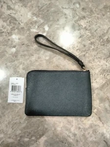 Coach Corner Zip Wristlet Gold / Midnight F58032 - NEW - Picture 1 of 3