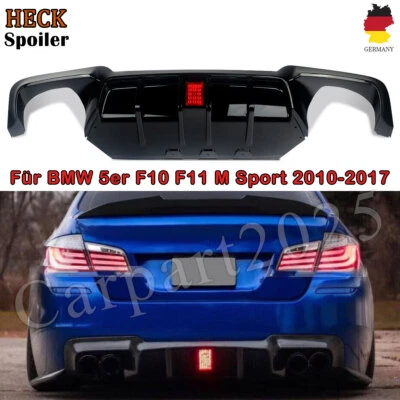 Diffusore posteriore Performance nero lucido adatto per BMW Serie 5 F10 F11 con labbro LED