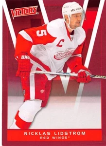 2010-11 Upper Deck Victory Red #69 Nicklas Lidstrom - Foto 1 di 2