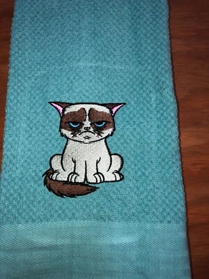 Toalla de mano de cocina bordada verde azulado gato siamés tostado y marrón con ojos azules Foto 1 de 3