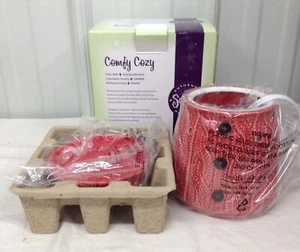 NOB Comfy Cozy Scentsy Full Size Warmer Red Knit Sweater Retired Winter Holiday - Picture 1 of 3