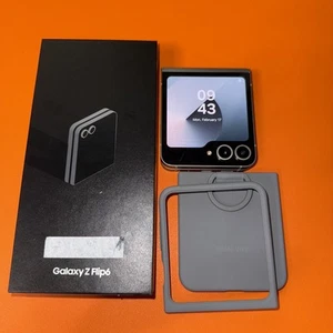 Samsung Galaxy Z Flip 6 5G 256GB Silver Shadow AT&T LOCKED SM-F741U - Zdjęcie 1 z 5