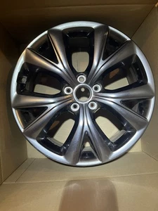 OEM 19" Alloy Wheel Genuine Hyundai Santa Fe Sport Silver 52910-2W510 Blemished - Picture 1 of 6