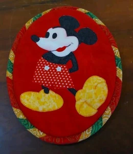 Mickey Mouse Handmade Table Centerpiece Thick Pad Vintage 12x9.25 - Picture 1 of 3