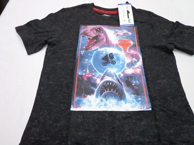 Camiseta Universal Preta Infantil Mandíbulas ET Back To Future Jurassic Park Gráfico Grande - Imagem 1 de 4