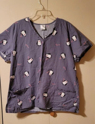 Scrub Top Shirt Womens Short Sleeve Large Slate Gray Penguins Candycanes Winter - Image 1 of 4