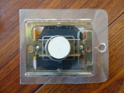 LEGRAND CHAMBORD drive 87138 871 38 40 w 300 w new + instructions - Image 1 of 3