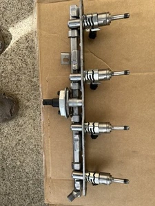 2019-2023 TOYOTA RAV4 2.5L DIRECT FUEL INJECTORS 23250-25010, OEM #5 - Picture 1 of 8