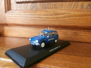 CITROËN AMI 8 BREAK GENDARMERIE & Utilitaires Citroën & 1970 & 1/43e - Foto 1 di 7