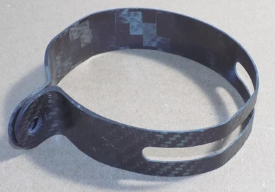 Зажим глушителя из углеродного волокна Ducati 848 EVO 1098 1098S 1098R 1198 1198S 1198R - Изображение 1 из 4