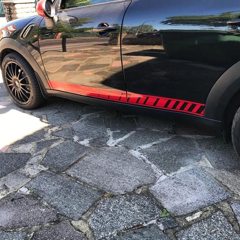 MINI COUNTRYMAN CLUBMAN JOHN COOPER WORKS STRISCE LATERALI ADESIVI DECALCOMANIA Qualsiasi colore - Immagine 1 di 1