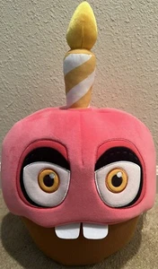 Funko Gamestop exklusiv Five Nights At Freddy's Movie Jumbo 16 Zoll Cupcake Plüsch - Bild 1 von 4