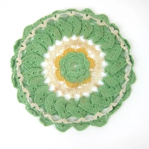 Vintage Rose Hot Plate Doily Green Flowers Yellow Cream 8" Mid Century MCM - Picture 1 of 10