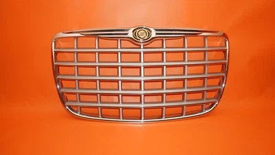 ХРОМИРОВАННАЯ РЕШЕТКА РАДИАТОРА CHRYSLER 300 2006 2007 2008 2009 2010 04806455AA ОТ ОРИГИНАЛЬНОГО ПРОИЗВОДИТЕЛЯ - Изображение 1 из 4