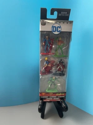 Jada Toys Nano Metalfigs DC Comics Pack B Superman Batman Aquaman Supergirl Foto 1 de 4