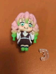 Demon Slayer Mitsuri Kanroji 1,5" Gacha Figur Spielzeug lose mit Sockel kostenloser Versand  - Bild 1 von 2