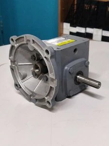 Boston Gear Reducer - F713-5-B5-H - New - Picture 1 of 3